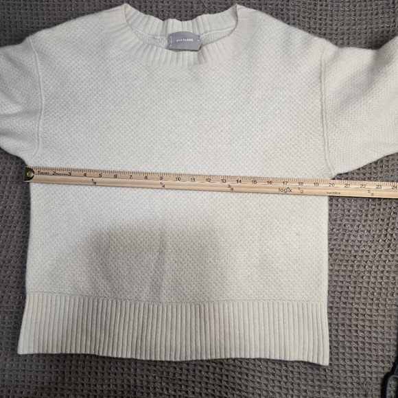 Everlane Cream Crew Neck Sweater Size Medium - Picture 5 of 12